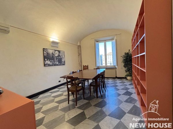 appartamento in vendita a Pisa in zona Lungarni