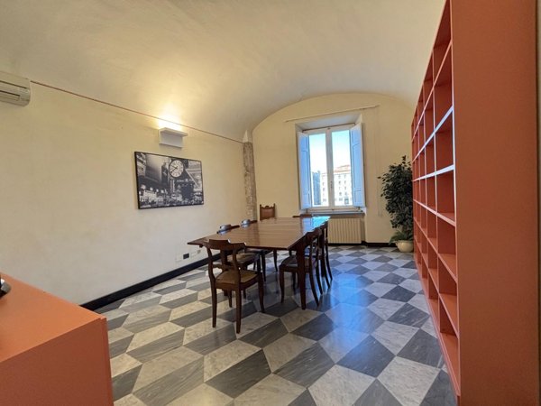 appartamento in vendita a Pisa in zona Lungarni