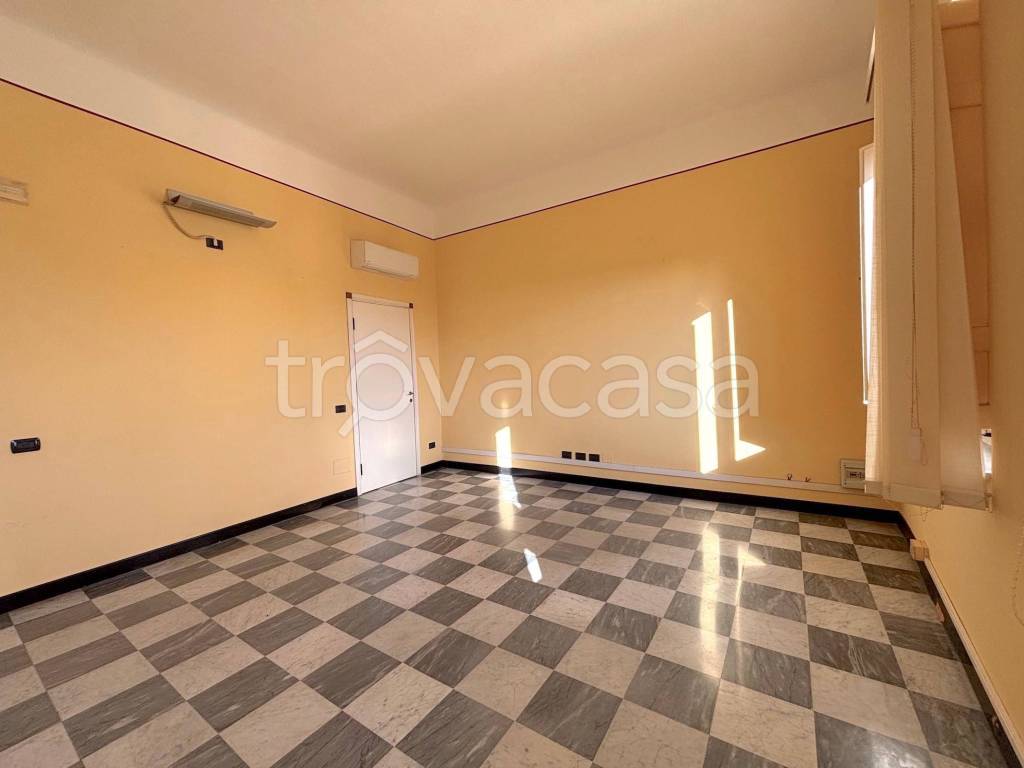 appartamento in vendita a Pisa in zona Quartiere Sant'Antonio