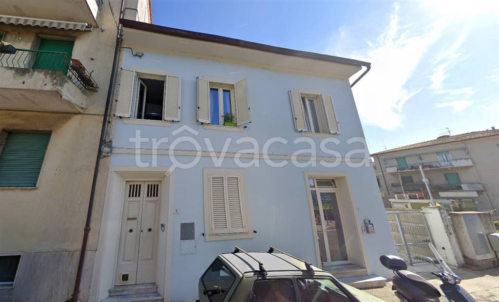 appartamento in vendita a Pisa in zona Porta a Mare