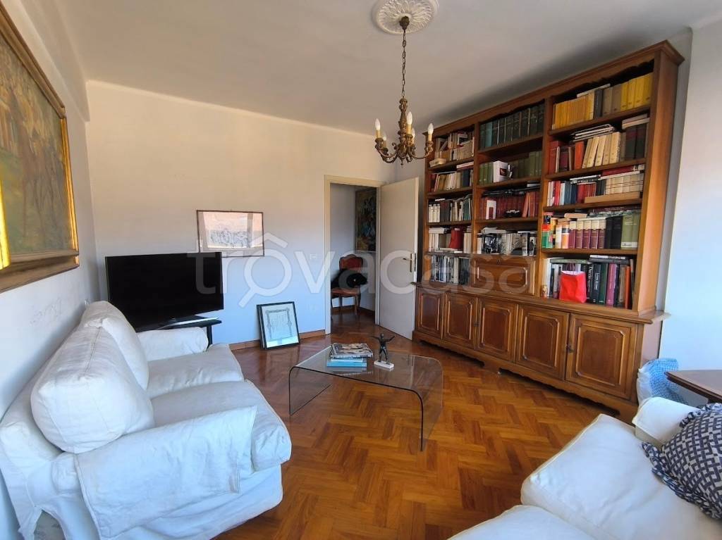 appartamento in vendita a Pisa in zona Stazione