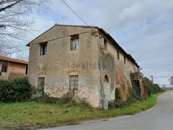 casale in vendita a Pisa in zona Marina di Pisa