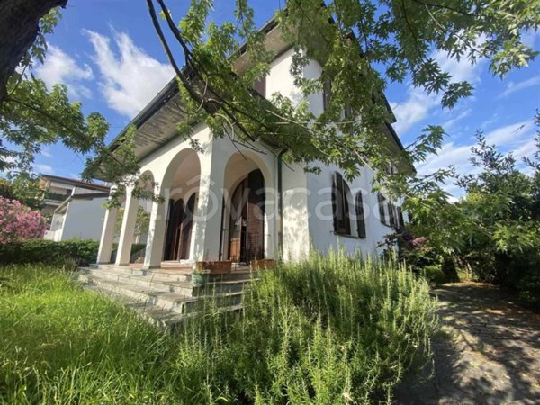 casa indipendente in vendita a Pisa in zona Porta a Lucca