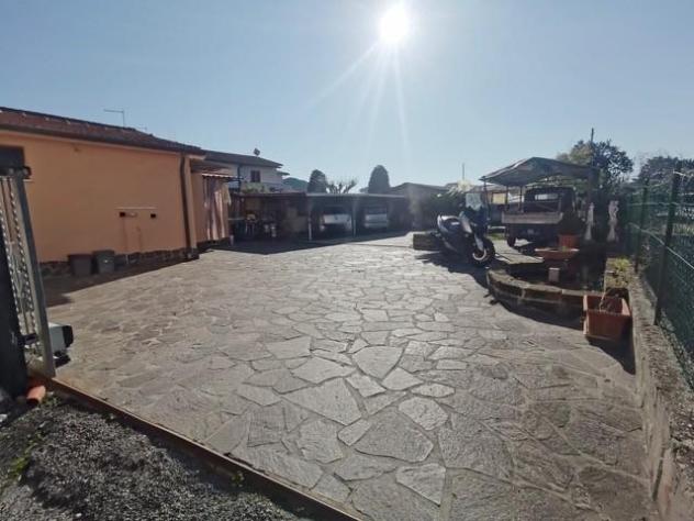 casa indipendente in vendita a Pisa in zona Riglione