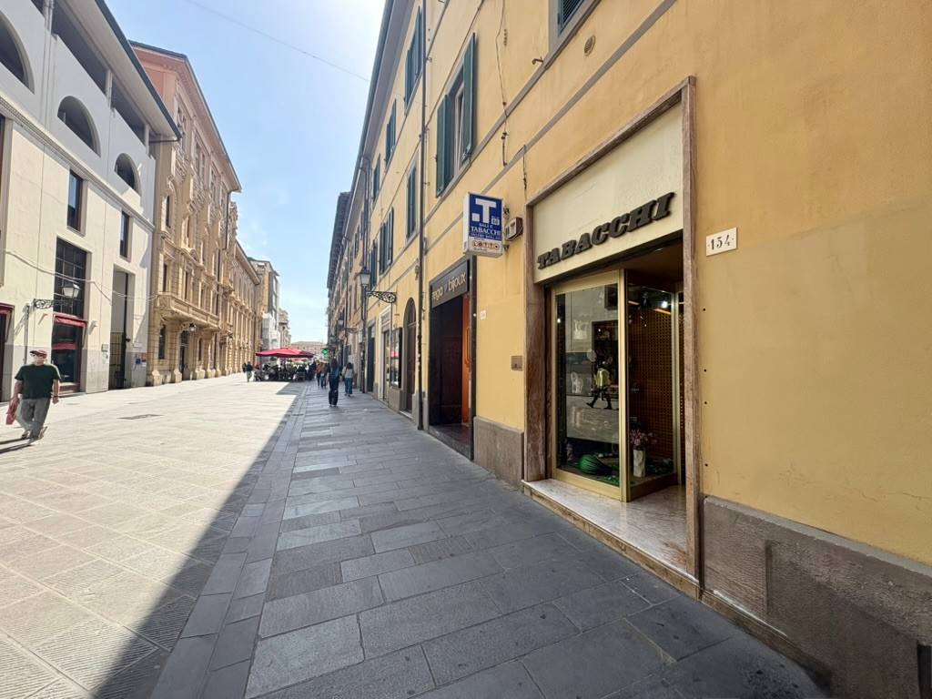 negozio in vendita a Pisa