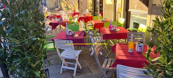 negozio in vendita a Pisa in zona Tribunale