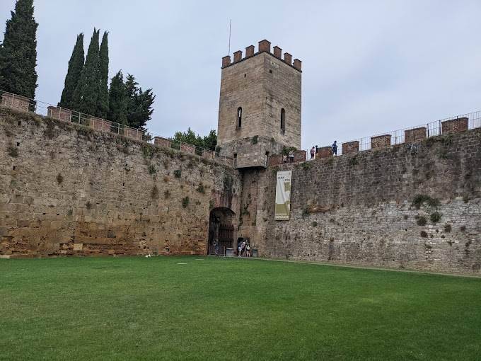 appartamento in vendita a Pisa in zona Porta a Lucca