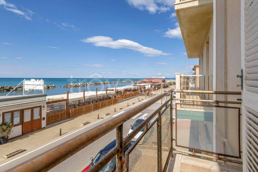 casa indipendente in vendita a Pisa in zona Marina di Pisa
