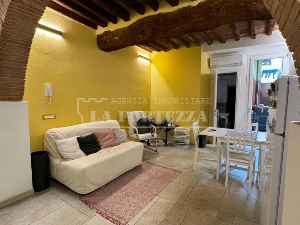 appartamento in vendita a Pisa in zona Tribunale