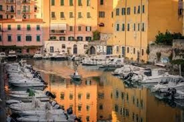 casa indipendente in vendita a Pisa in zona Tirrenia