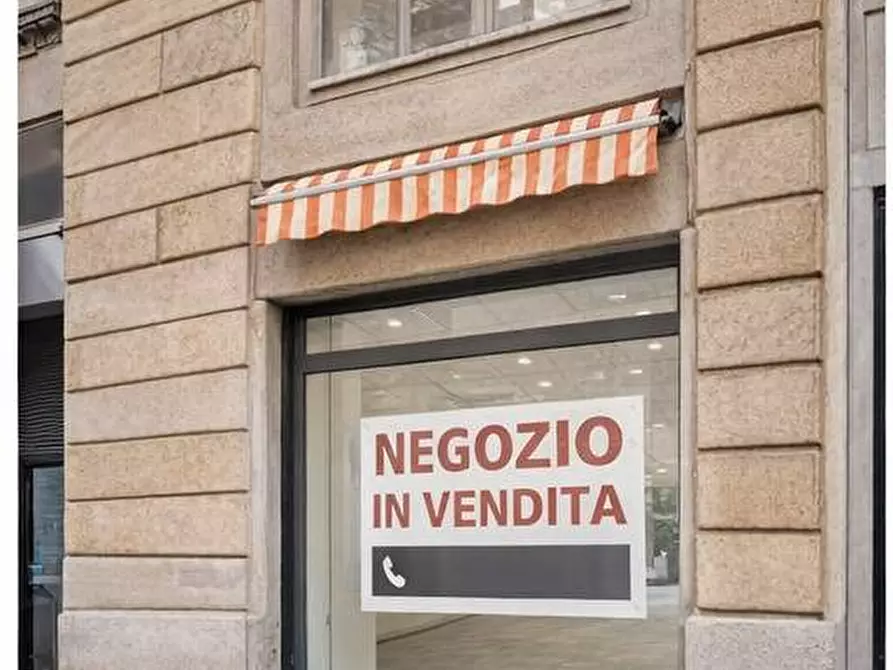 negozio in vendita a Pisa in zona La Vettola