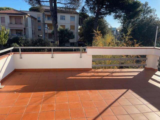 casa indipendente in vendita a Pisa in zona Tirrenia