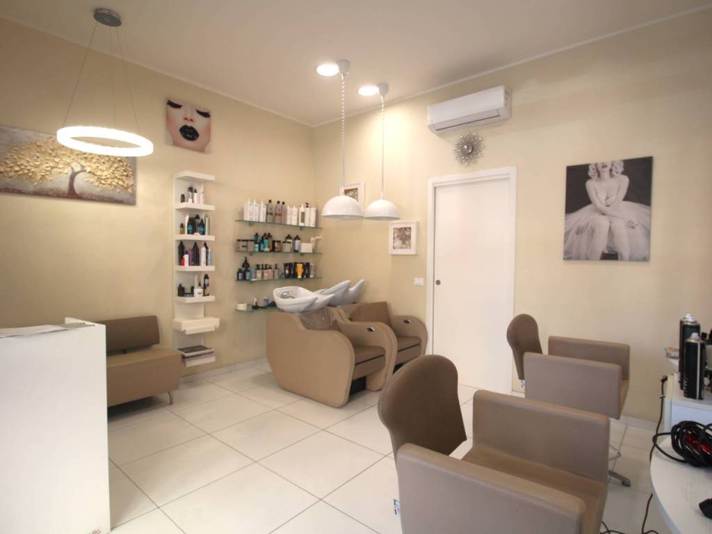 negozio in vendita a Pisa in zona Centro Storico