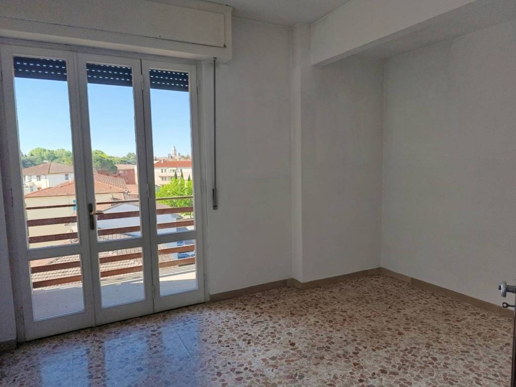 appartamento in vendita a Pisa in zona Porta Nuova
