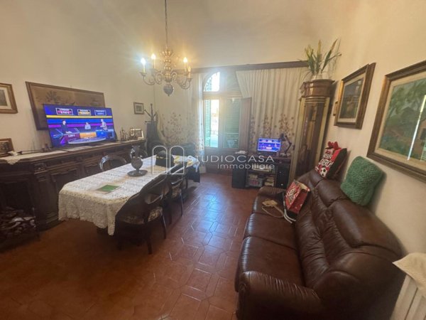 casa indipendente in vendita a Pisa