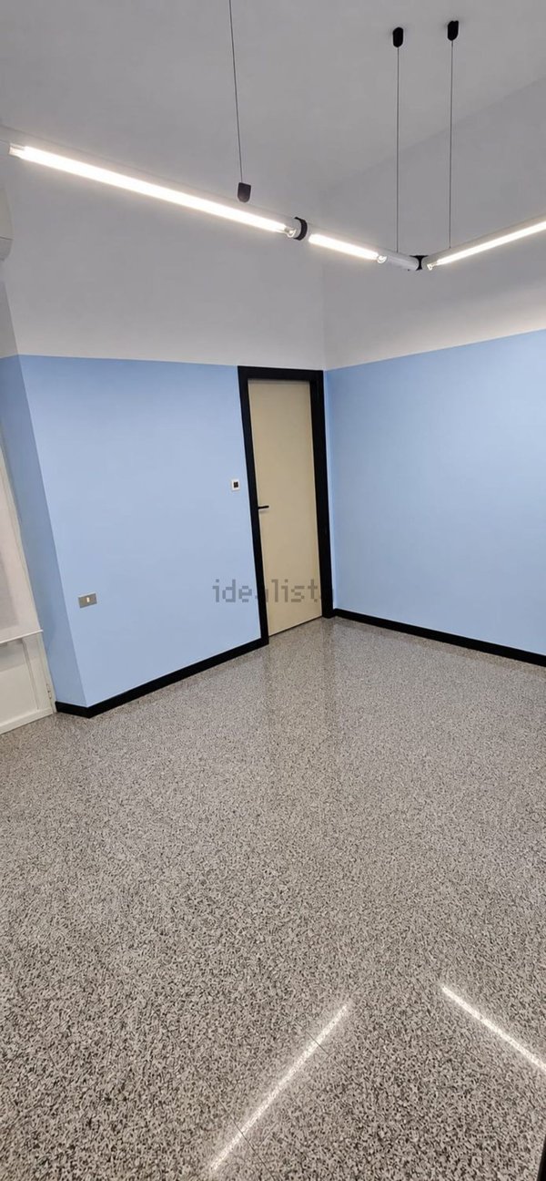 ufficio in vendita a Pisa
