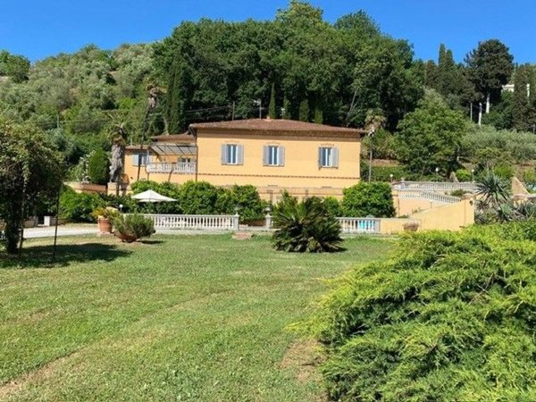 casa indipendente in vendita a Pisa