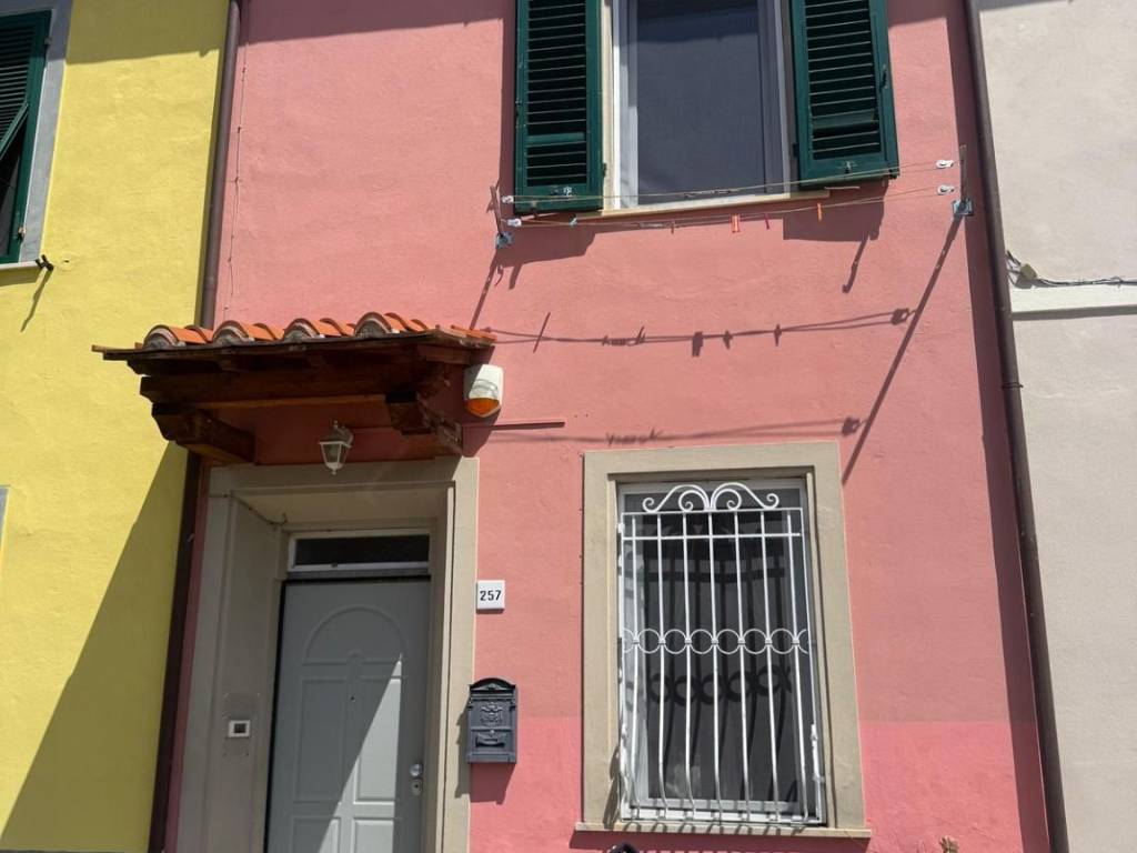casa indipendente in vendita a Pisa in zona Quartiere San Giusto