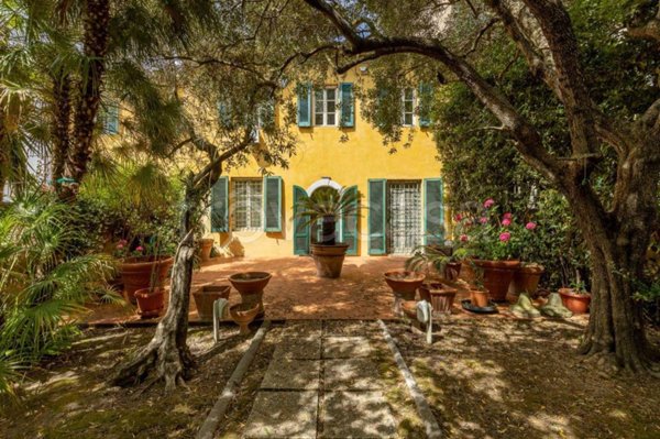 casa indipendente in vendita a Pisa in zona Landi