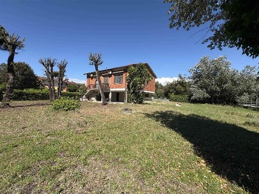 casa indipendente in vendita a Pisa in zona Tirrenia