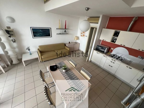 casa indipendente in vendita a Pisa in zona Tirrenia
