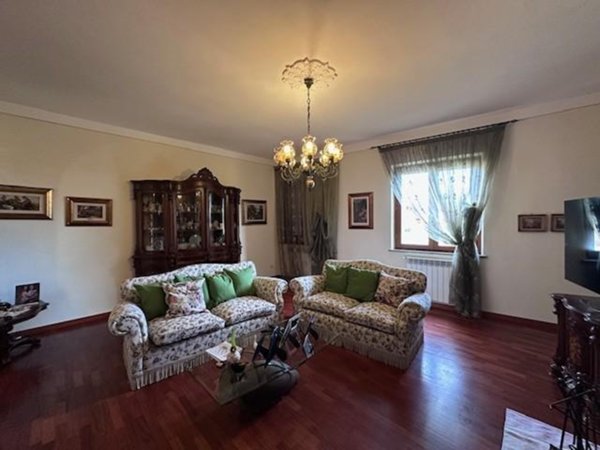 casa indipendente in vendita a Pisa in zona Oratoio