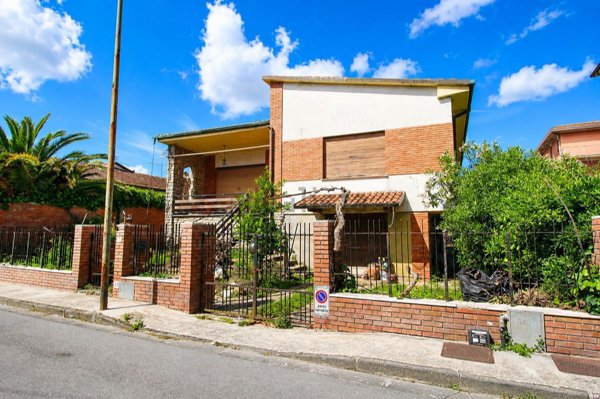 casa indipendente in vendita a Pisa in zona Centro Storico