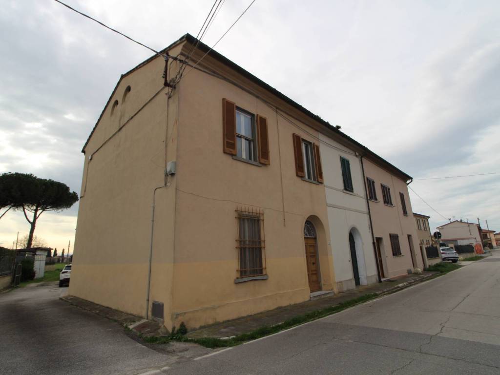 casa indipendente in vendita a Pisa in zona Putignano