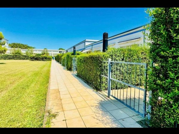 appartamento in vendita a Pisa in zona Marina di Pisa