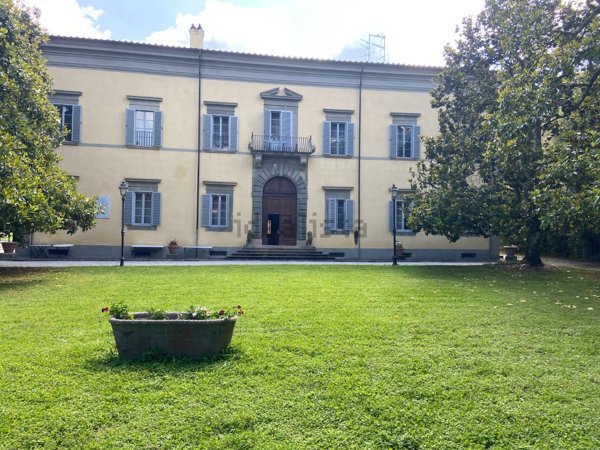 villa in vendita a Pisa in zona Centro Storico