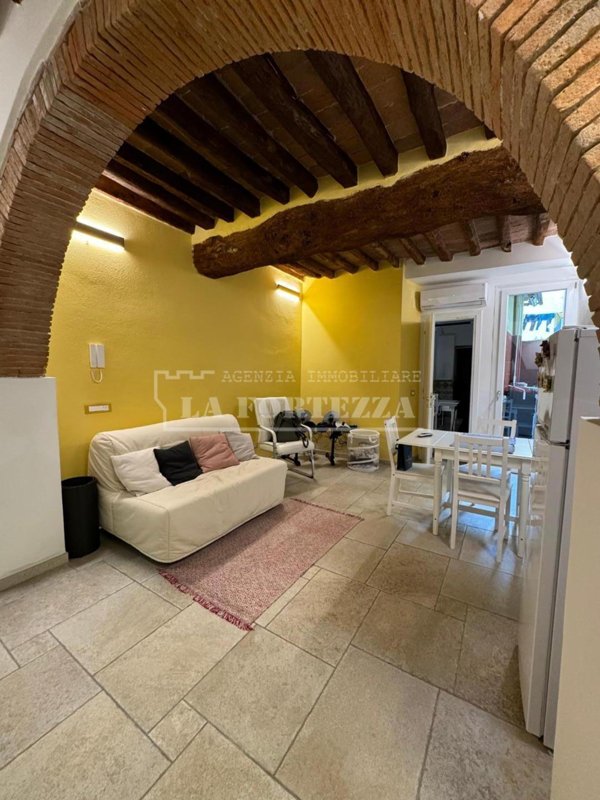 appartamento in vendita a Pisa in zona Tribunale
