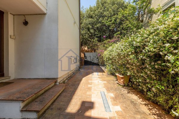 appartamento in vendita a Pisa in zona Ingegneria