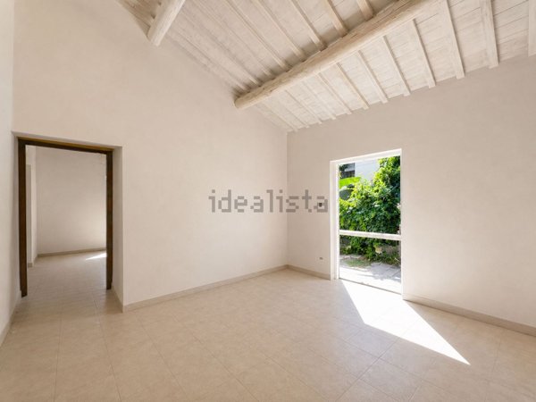 casa indipendente in vendita a Pisa in zona Lungarni