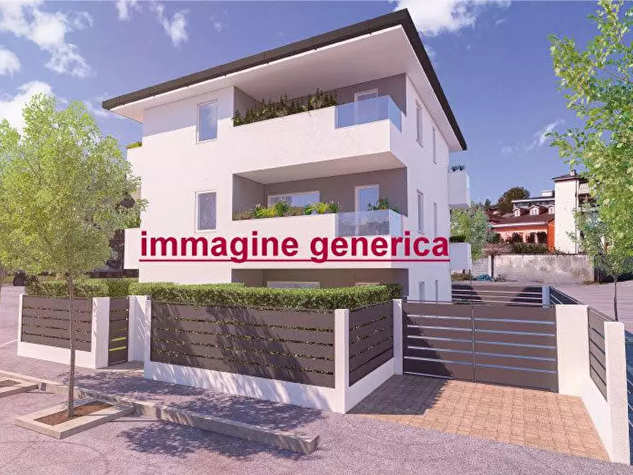 appartamento in vendita a Pisa in zona Lungarni
