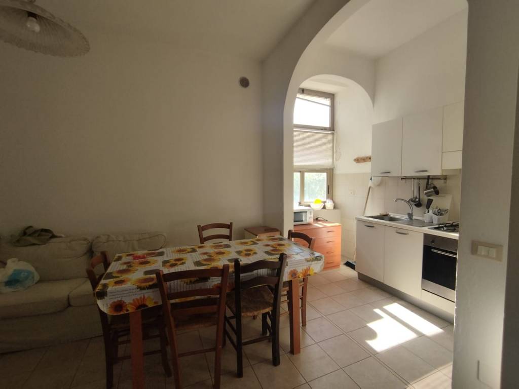 appartamento in vendita a Pisa in zona Porta Nuova
