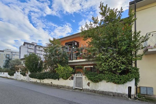 casa indipendente in vendita a Pisa in zona Cisanello