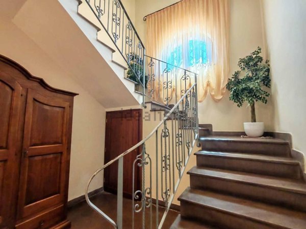 casa indipendente in vendita a Pisa in zona Oratoio