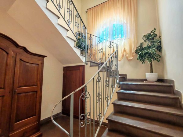casa indipendente in vendita a Pisa in zona Oratoio
