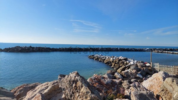 appartamento in vendita a Pisa in zona Marina di Pisa