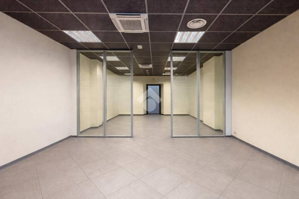 ufficio in vendita a Pisa in zona Stazione