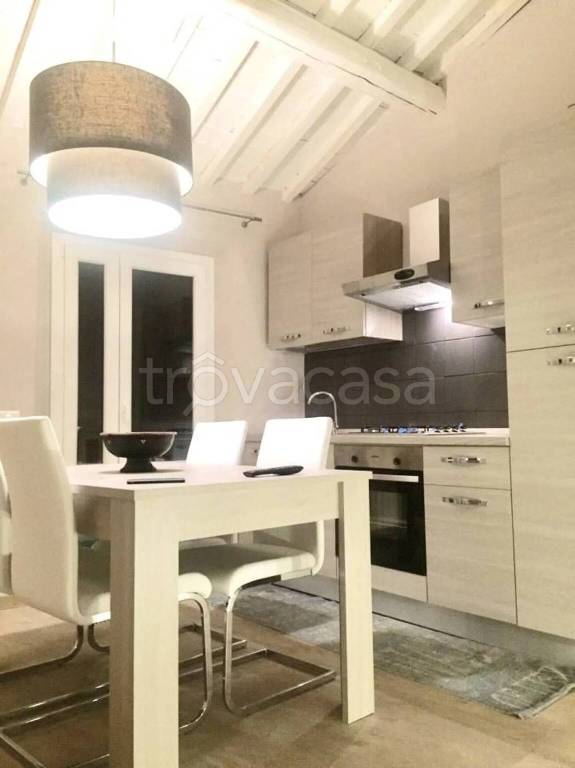 appartamento in vendita a Pisa in zona Lungarni