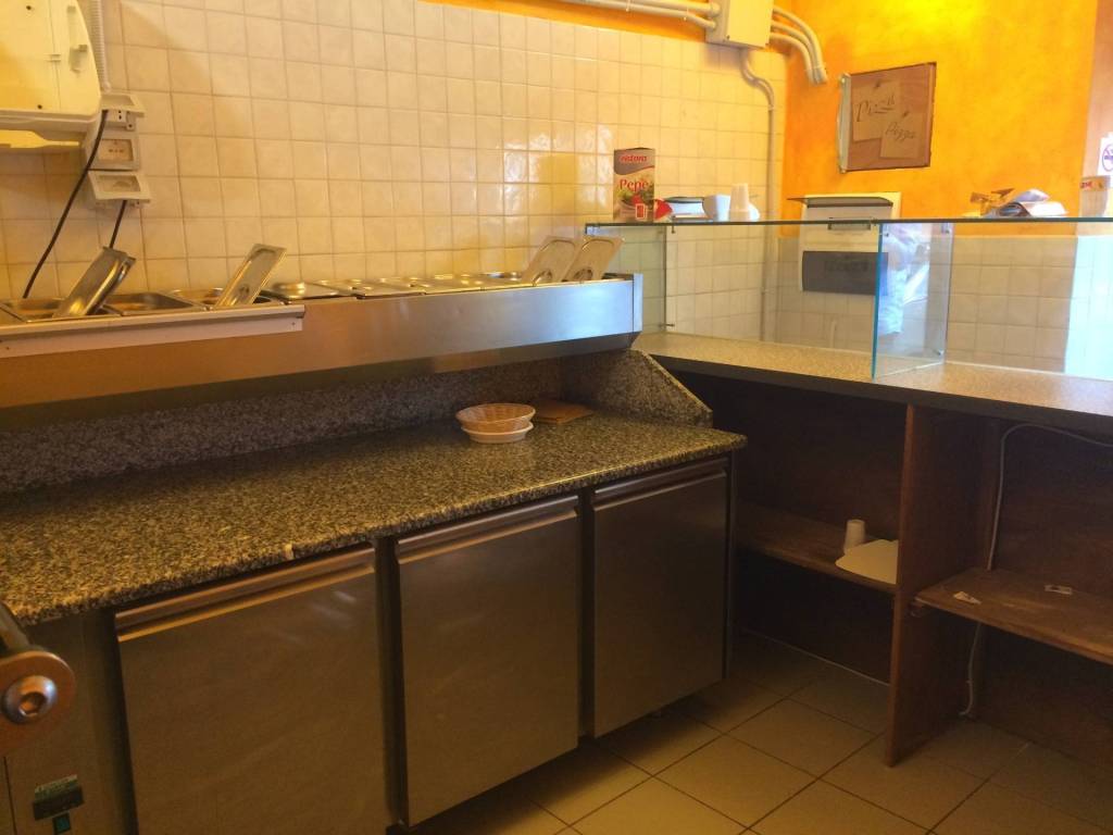 locale di sgombero in vendita a Pisa in zona Quartiere San Francesco