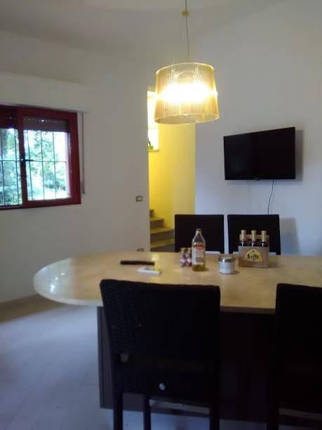 casa indipendente in vendita a Pisa in zona Tirrenia