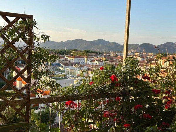 appartamento in vendita a Pisa in zona Landi