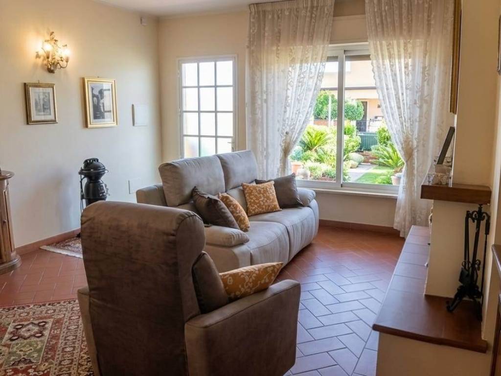 casa indipendente in vendita a Pisa in zona Putignano