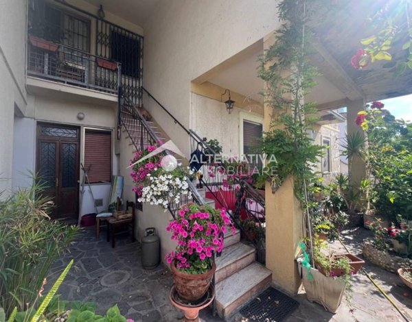 casa indipendente in vendita a Pisa in zona Centro Storico