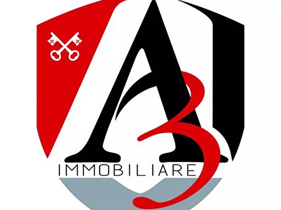 locale commerciale in vendita a Pisa