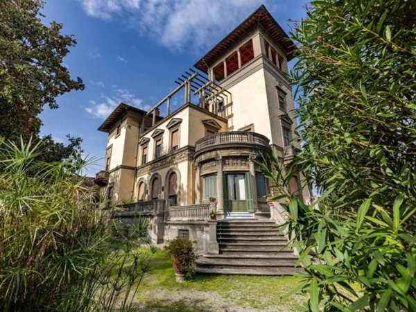 villa in vendita a Pisa in zona Quartiere Sant'Antonio