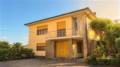 casa indipendente in vendita a Pisa in zona Stazione