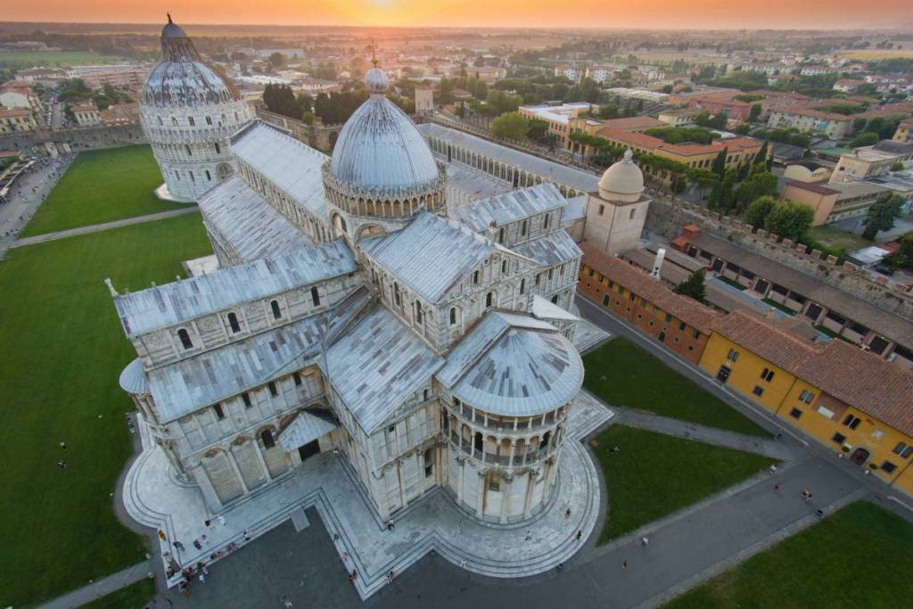 negozio in vendita a Pisa in zona Centro Storico